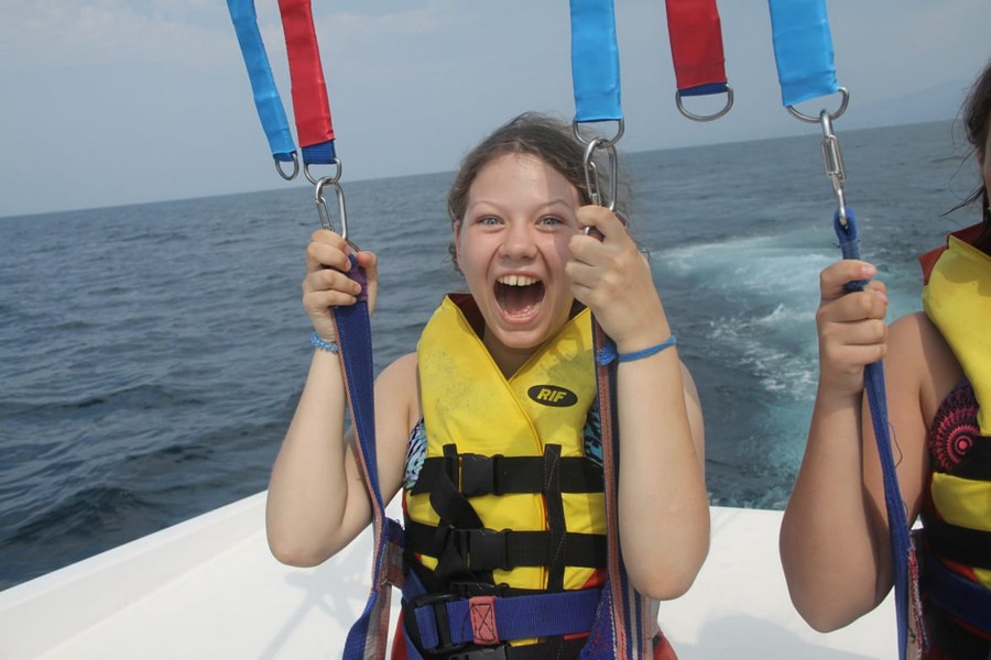 parasailing-plushka-banan-kolos5 Парасейлинг в Красной поляне