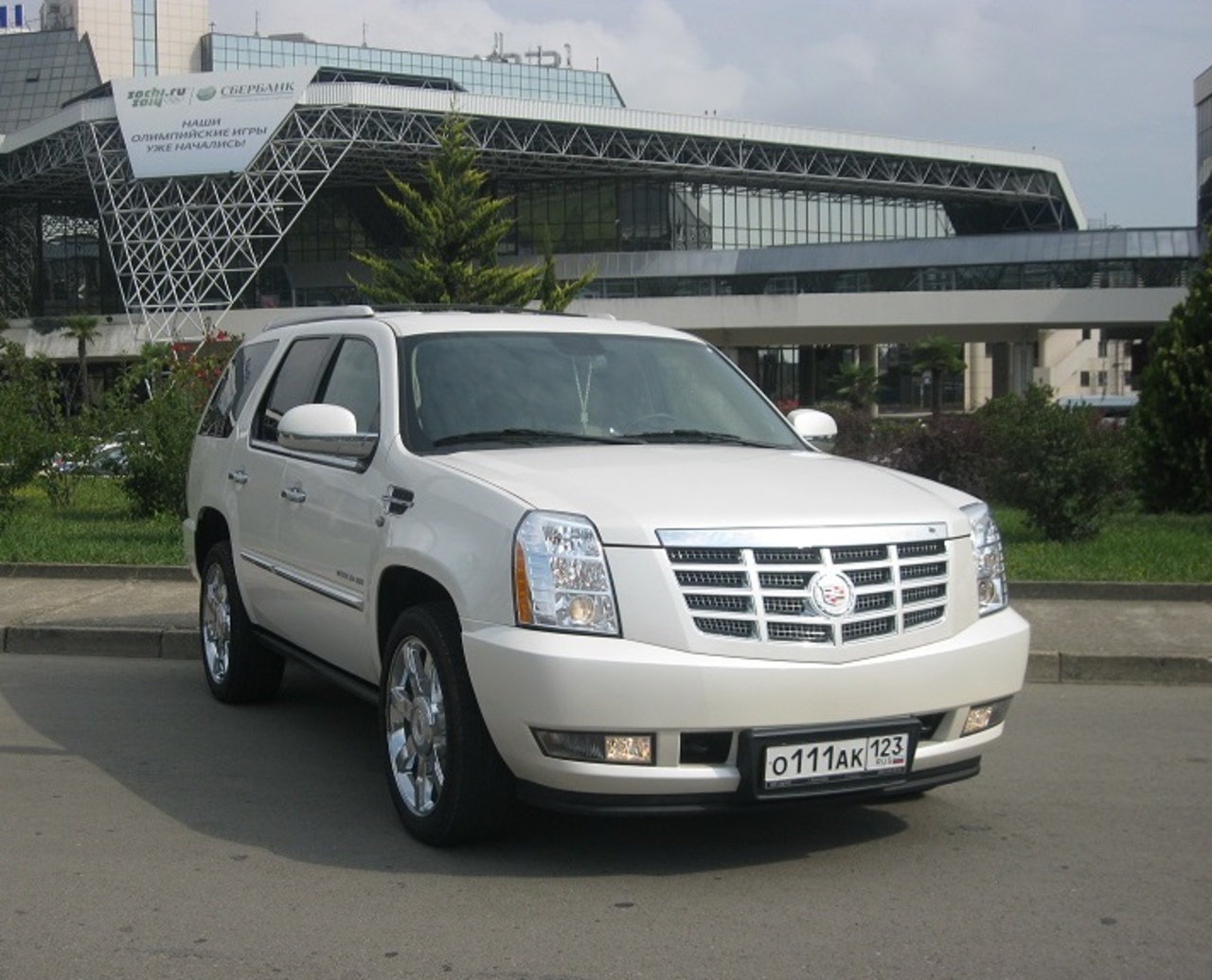 cadillac_escalade_1280x0_426
