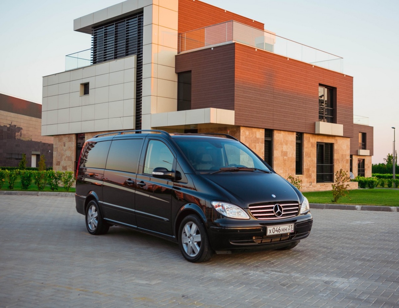 CV7A2364(1)_1280x0_426