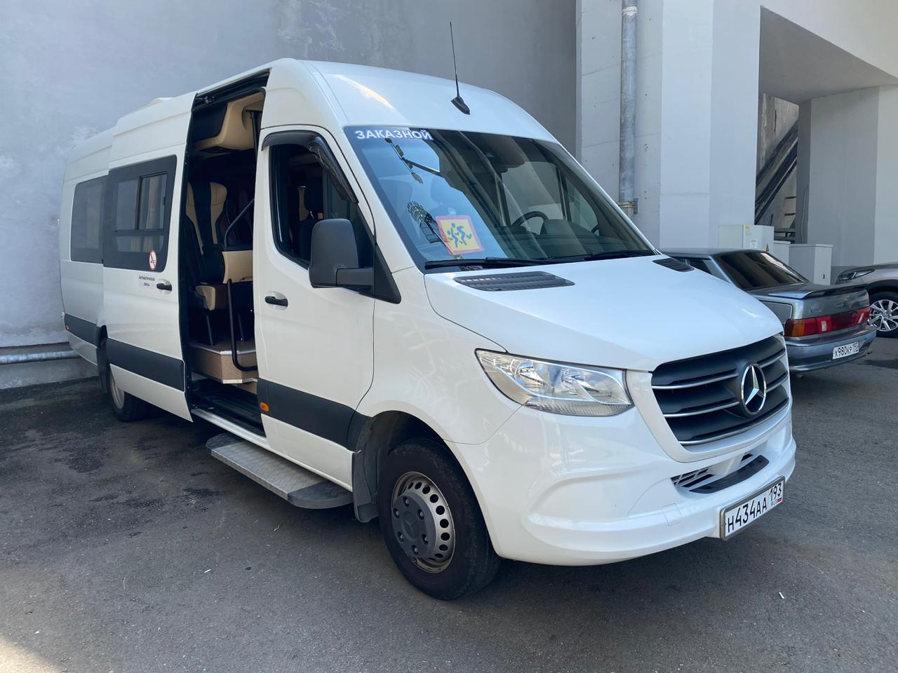 Mercedes Sprinter 1716989093898 Mercedes Sprinter