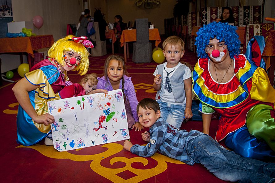 Интерактивное детское шоу с аниматором Интерактивное детское шоу с аниматором